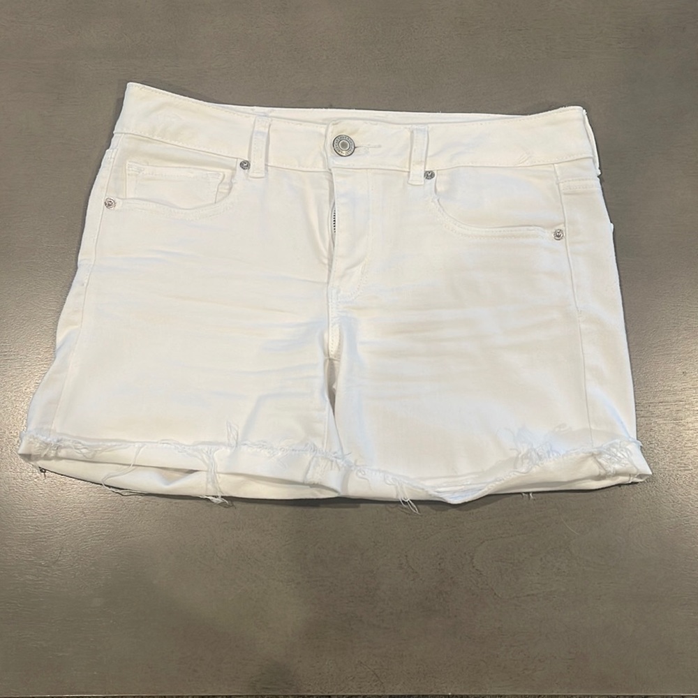American Eagle White Stretch Midi Short - Picture 1 of 9